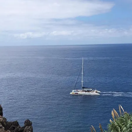 Blue Diamond-seaview & Free Park Funchal (Madeira)