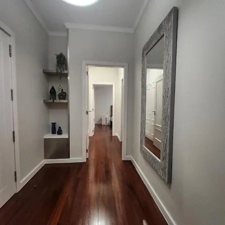 Apartment Blue Diamond-seaview & Free Park