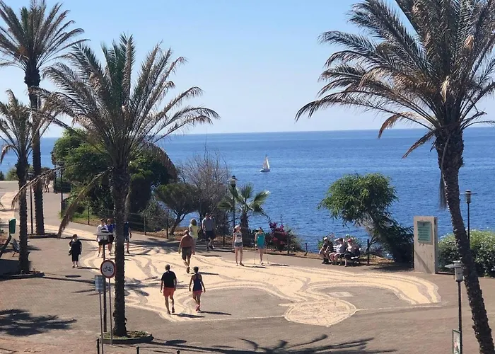 Apartment Blue Diamond-seaview & Free Park *
