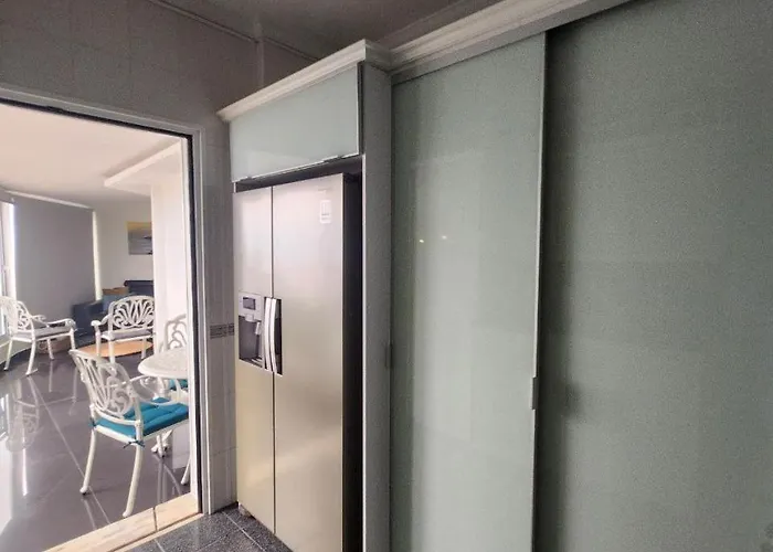 Apartment Blue Diamond-seaview & Free Park Funchal (Madeira)