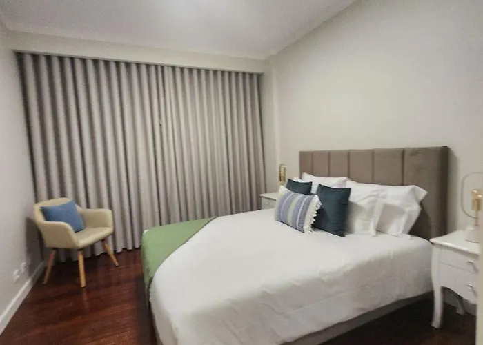 Blue Diamond-seaview & Free Park Funchal (Madeira)