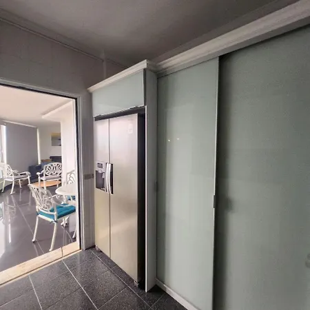 Apartmán Blue Diamond-seaview & Free Park Funchal (Madeira)