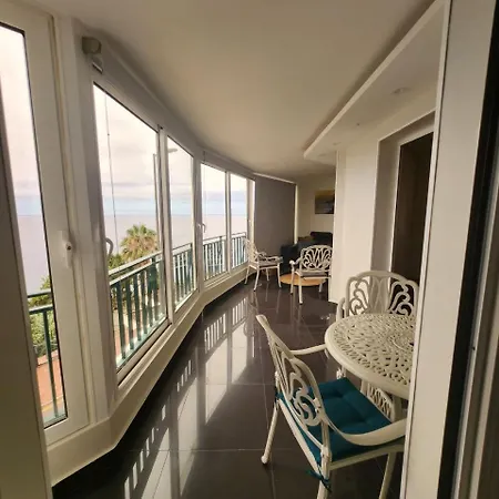 Apartmán Blue Diamond-seaview & Free Park Funchal (Madeira)
