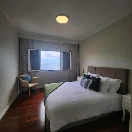 Blue Diamond-seaview & Free Park