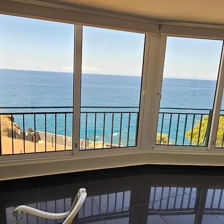 Blue Diamond-seaview & Free Park * Funchal (Madeira)